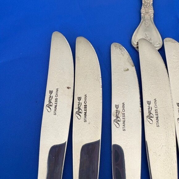Beautiful Vintage Rogers Co "4 Flower Floral" Stainless Flatware Forks Knife Lot - Picture 7 of 15